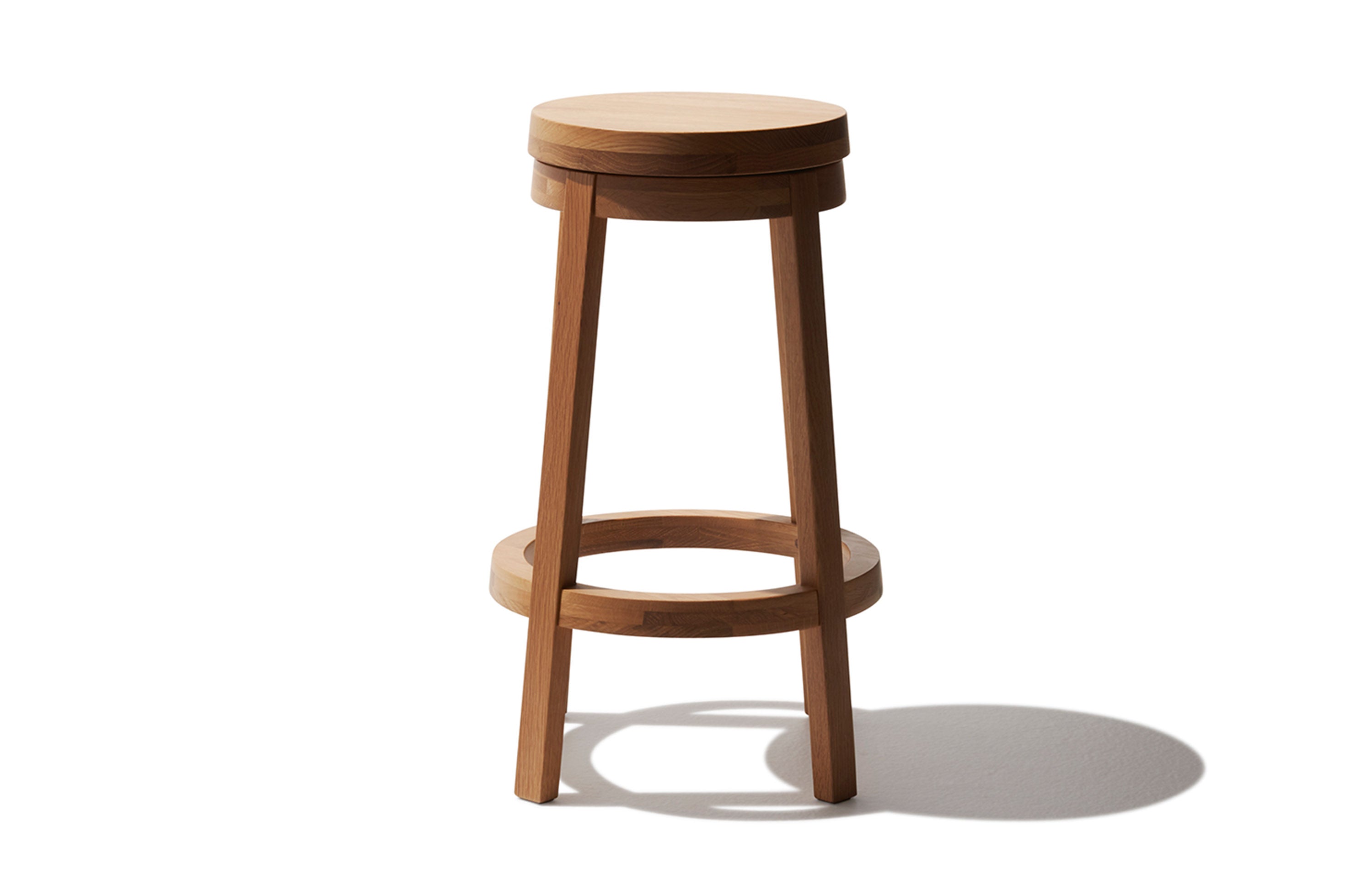 Bar stools that clearance spin